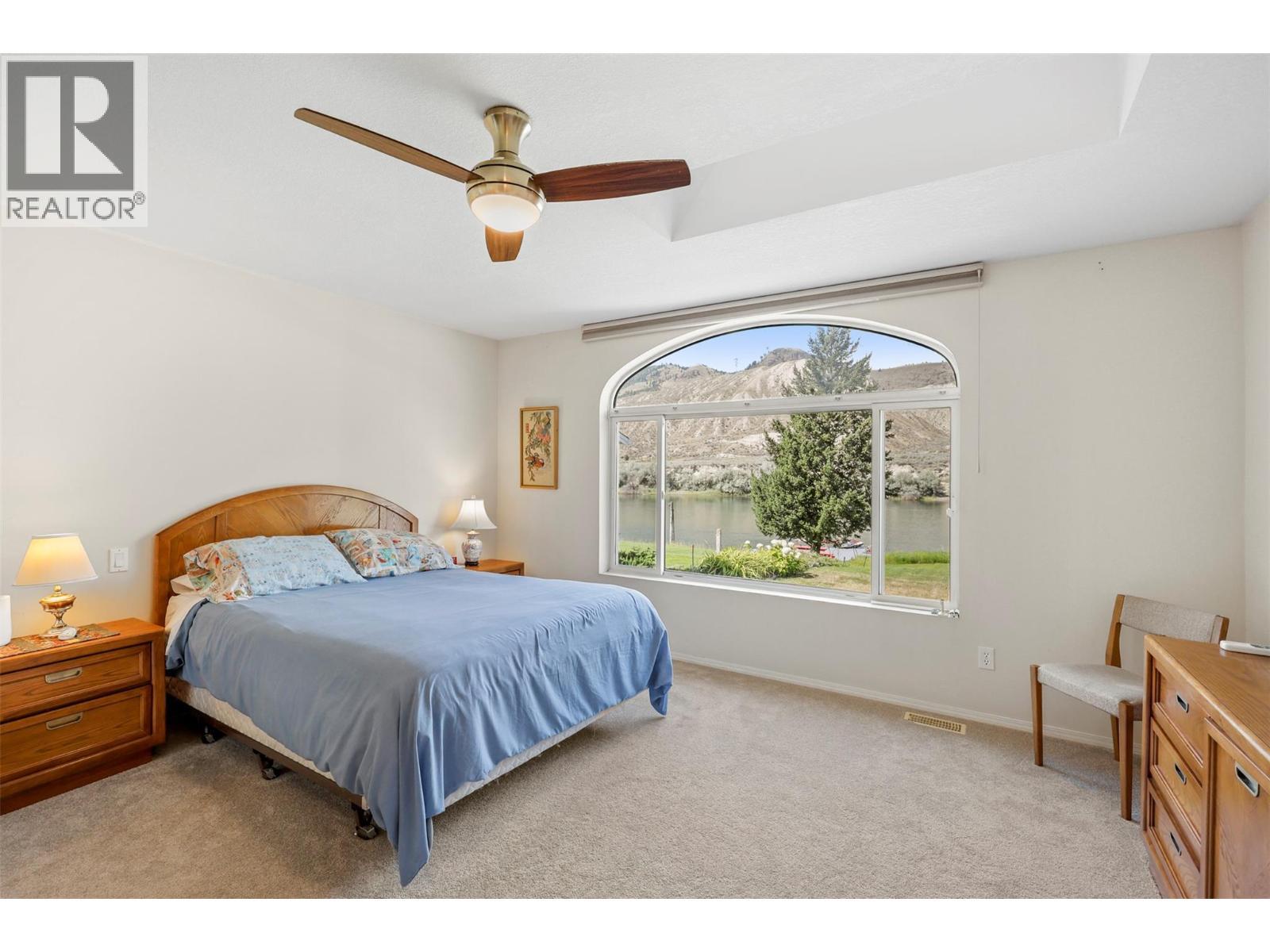 6066 Furrer Road, Kamloops, BC - Indoor Photo Showing Bedroom