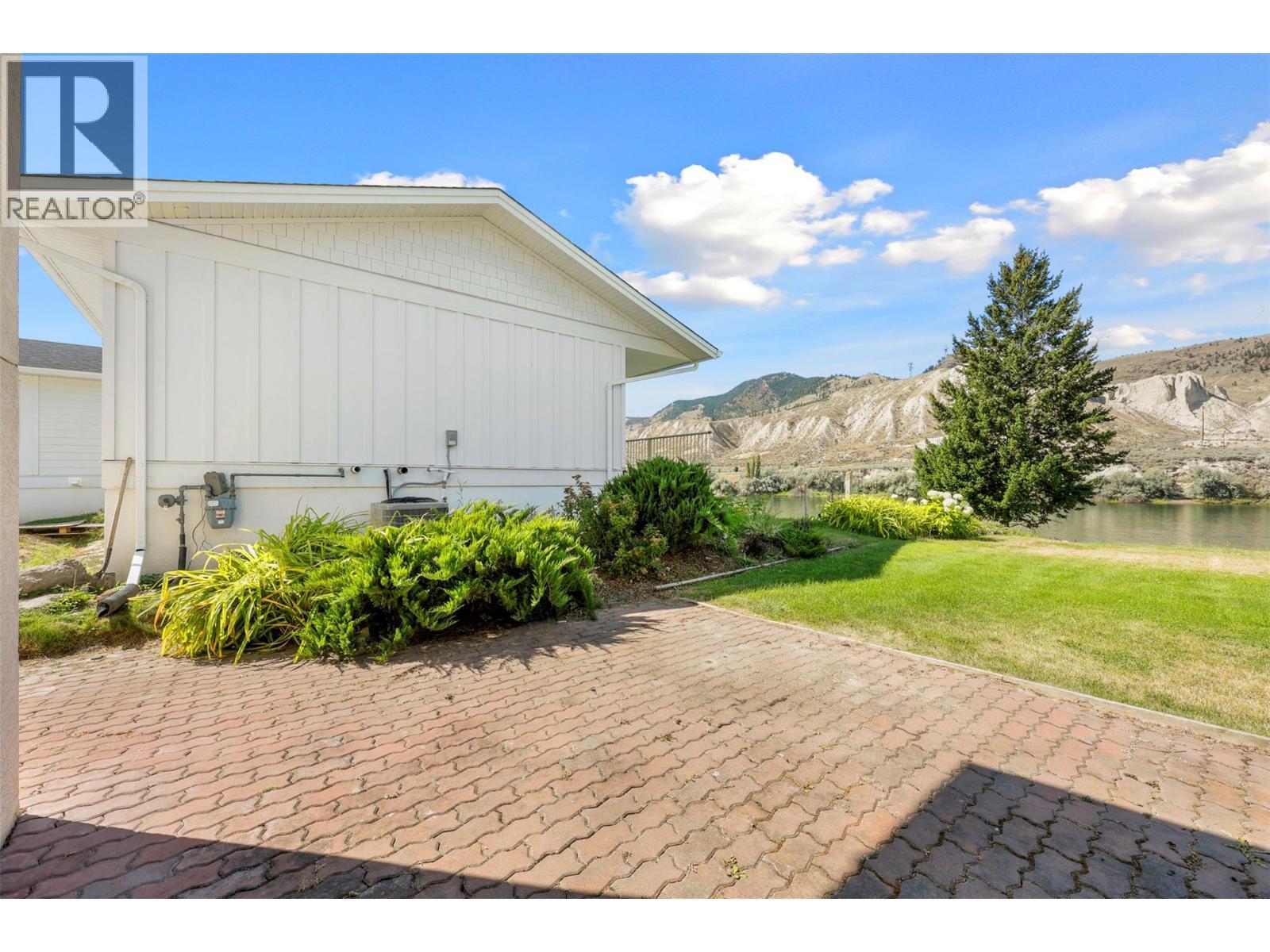 6066 Furrer Road, Kamloops, BC - Outdoor