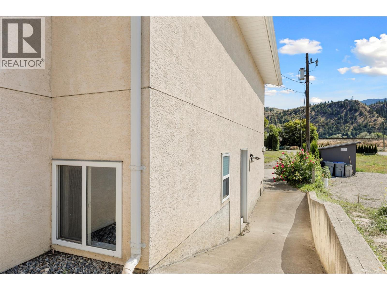 6066 Furrer Road, Kamloops, BC - Outdoor With Exterior