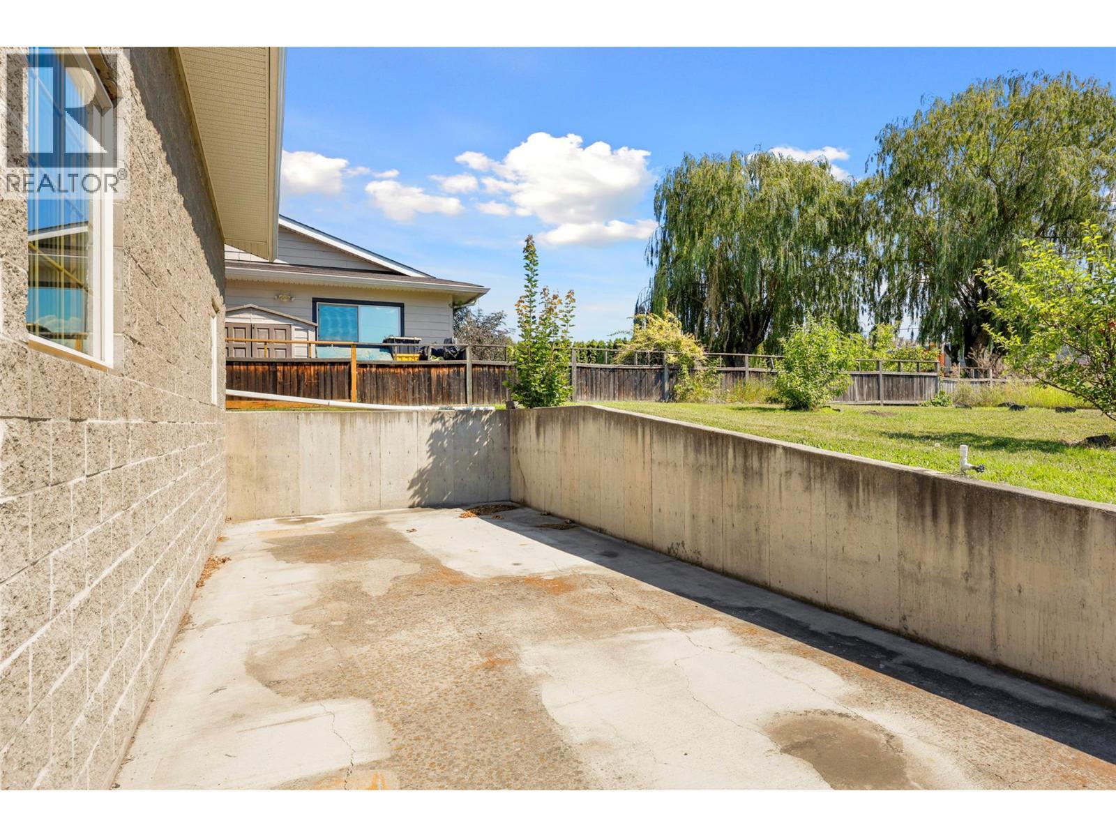 6066 Furrer Road, Kamloops, BC - Outdoor