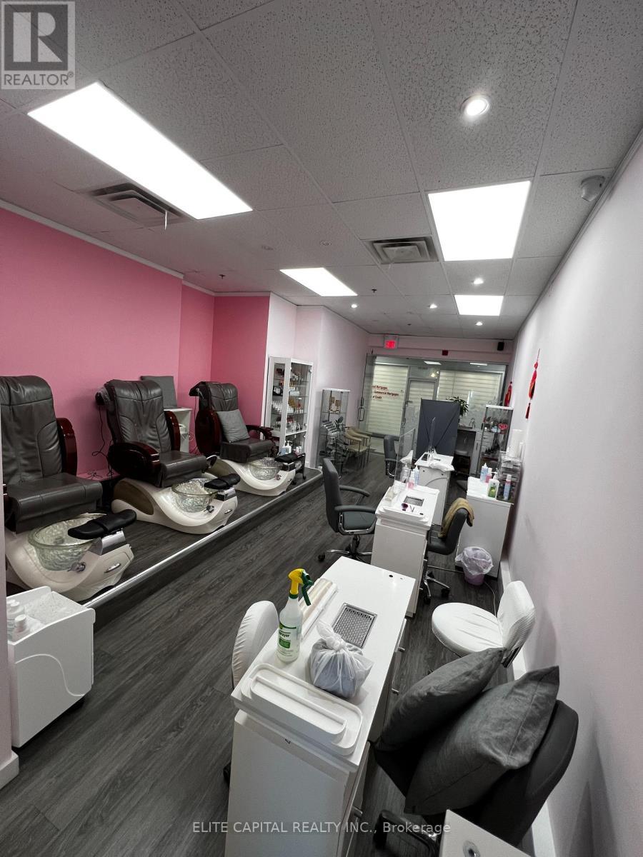 221A - 550 Highway 7 E, Richmond Hill, ON