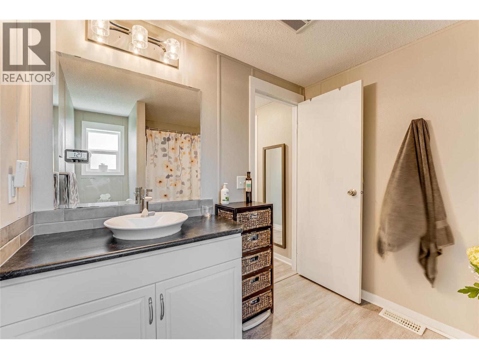 12560 Westside Road Unit# 81, Vernon, BC