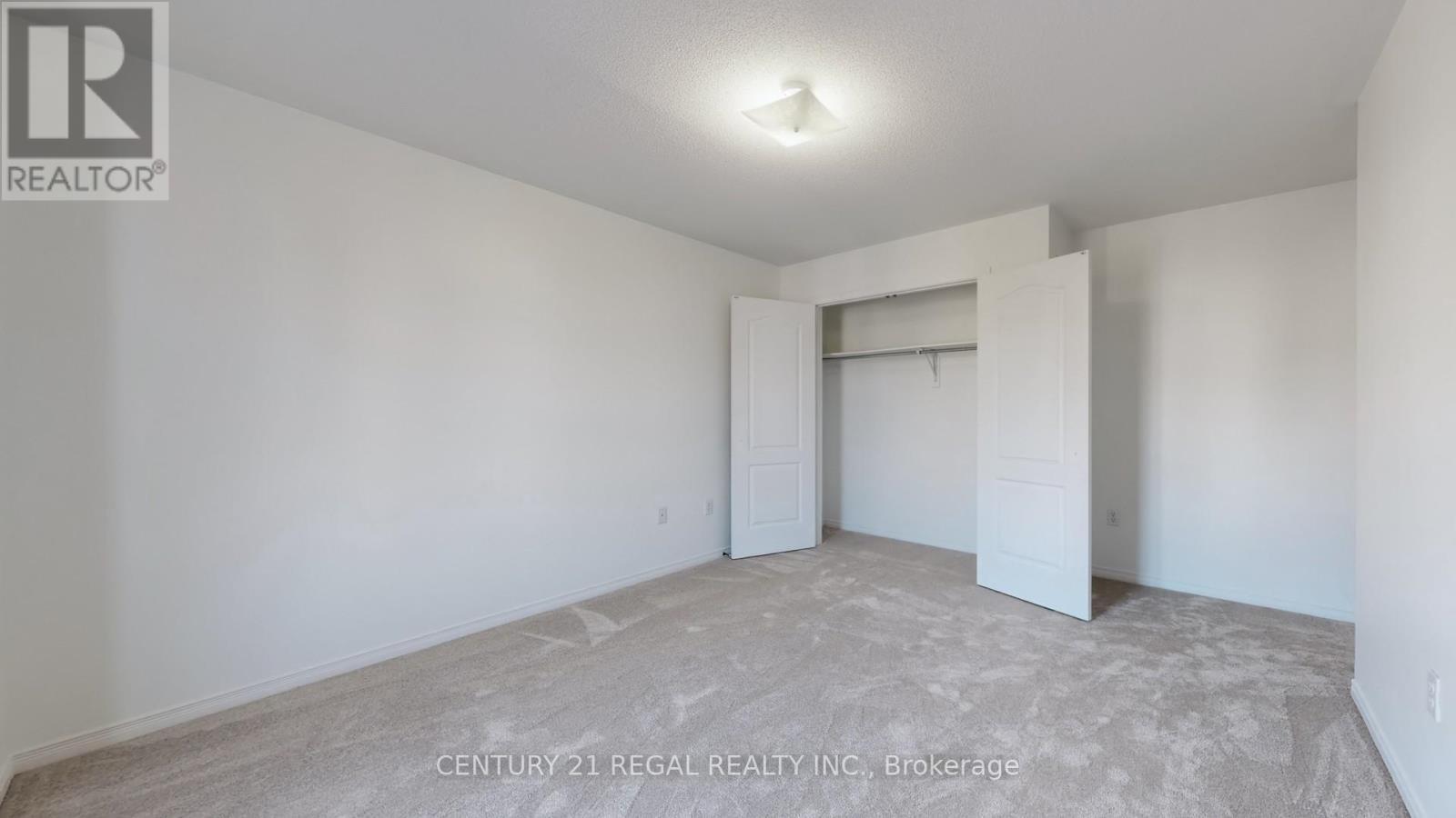 4274 Vivaldi Road, Burlington, ON - Indoor Photo Showing Other Room