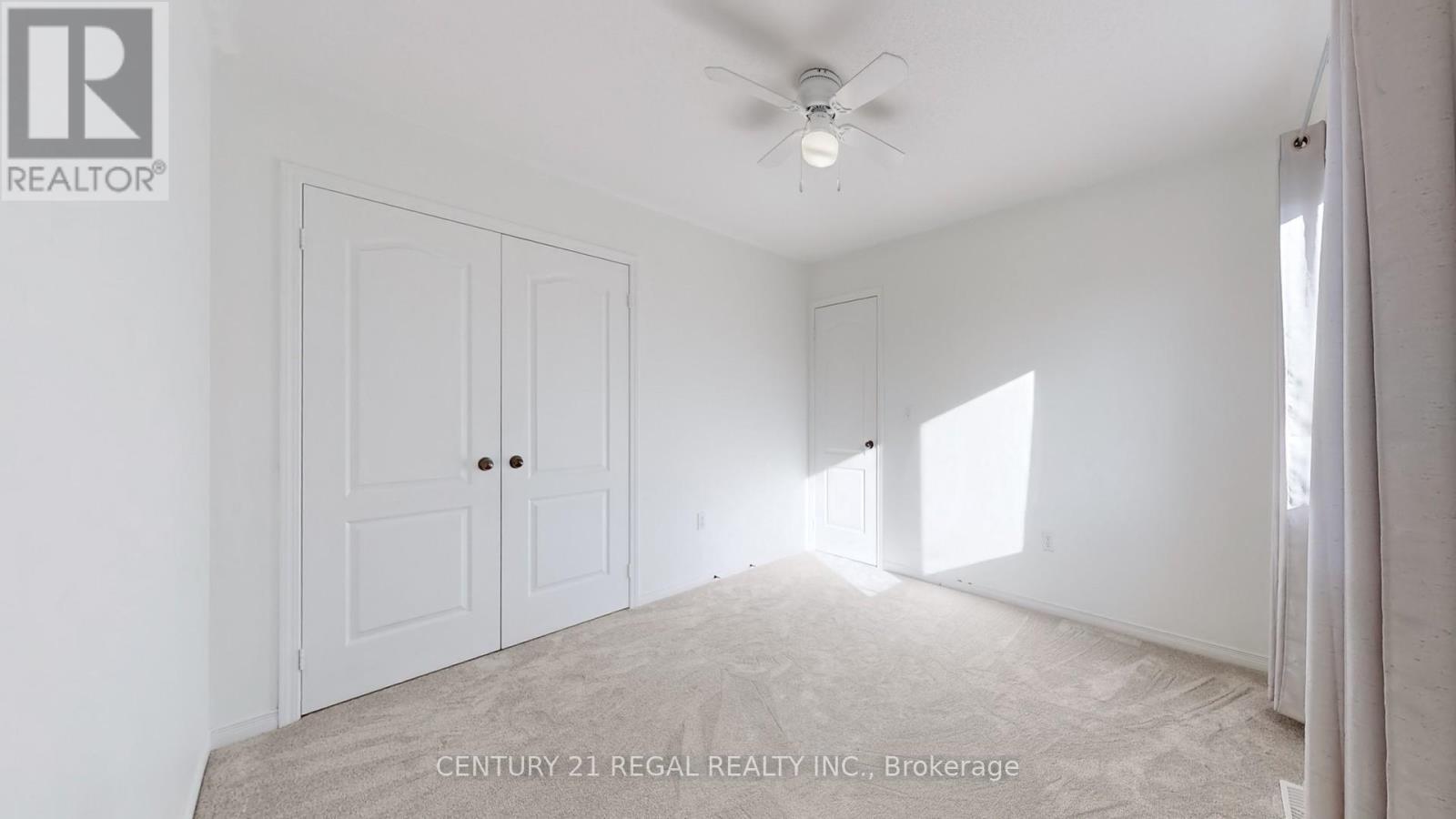 4274 Vivaldi Road, Burlington, ON - Indoor Photo Showing Other Room