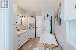 Lovely Soaker Bathtub -