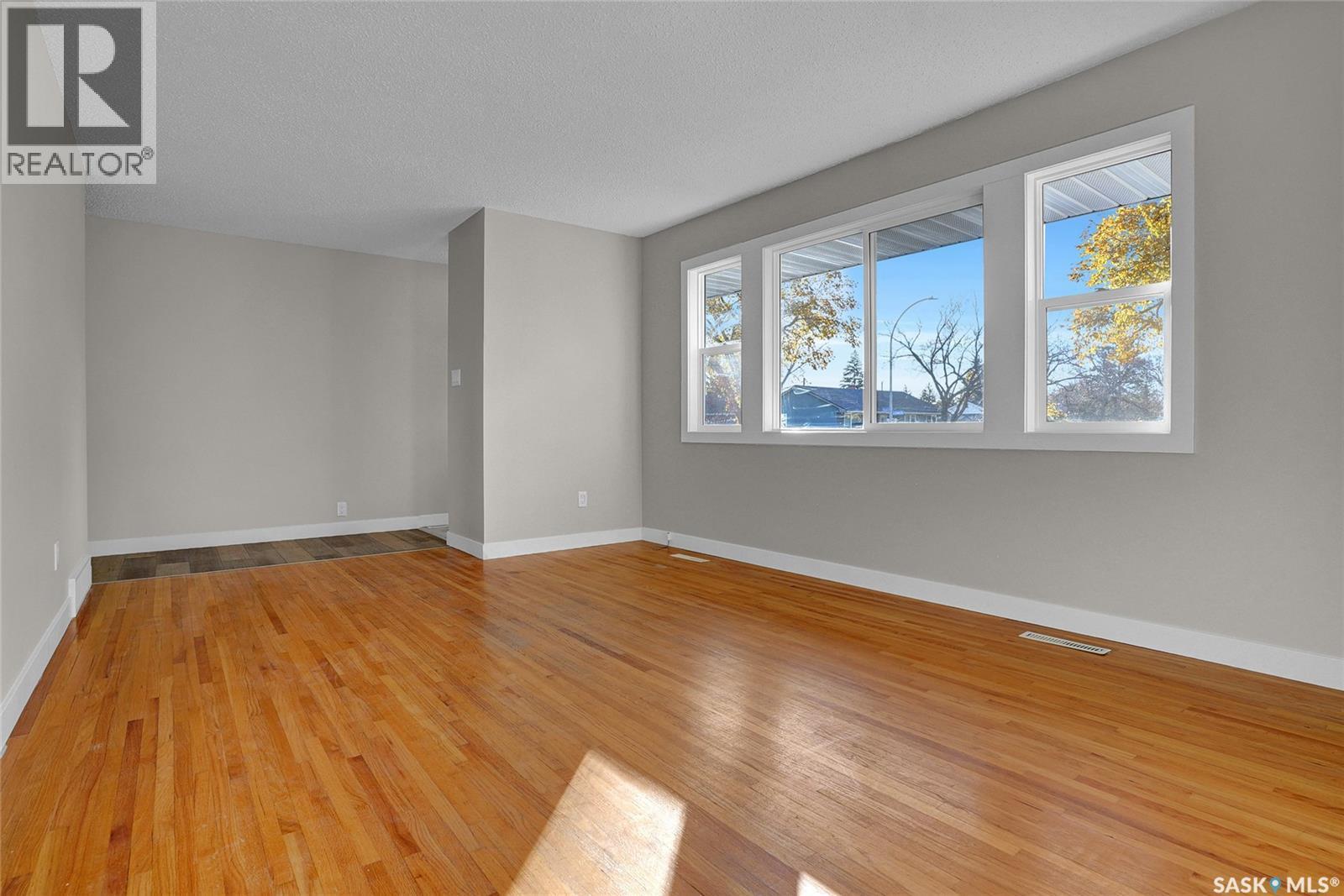 186 Coldwell Road, Regina, SK - Indoor Photo Showing Other Room