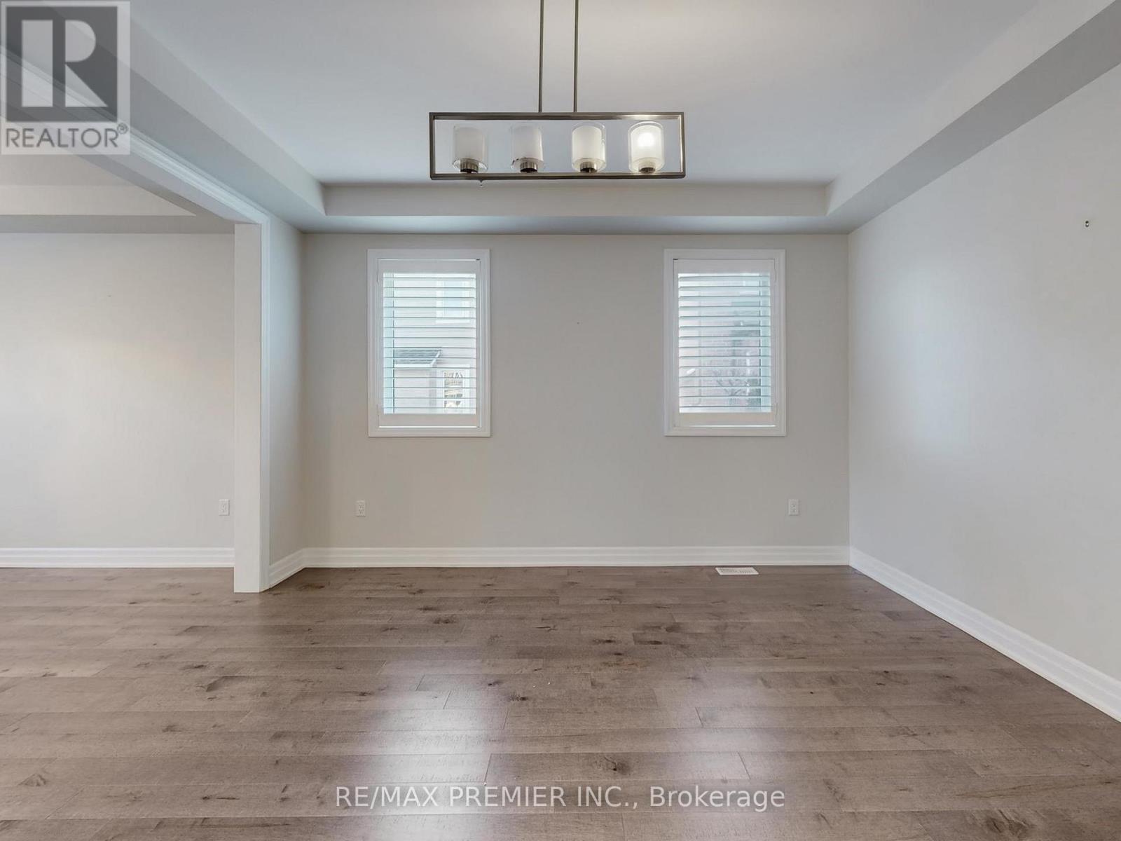 140 Magnolia Crescent, Oakville, ON - Indoor Photo Showing Other Room