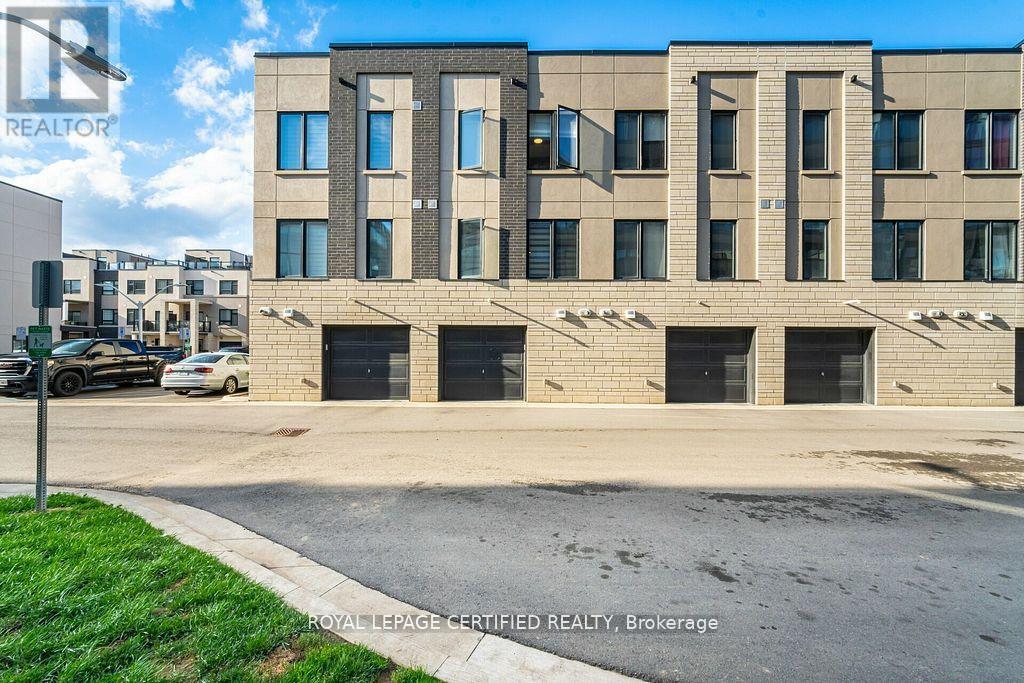 31 - 1095 Cooke Boulevard, Burlington, ON - Outdoor