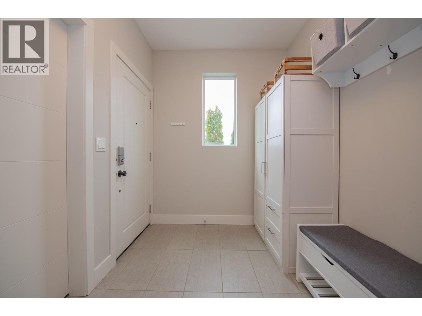 Entry way - 900 Mt. Ida Drive Unit# 23, Vernon, BC - Indoor Photo Showing Other Room