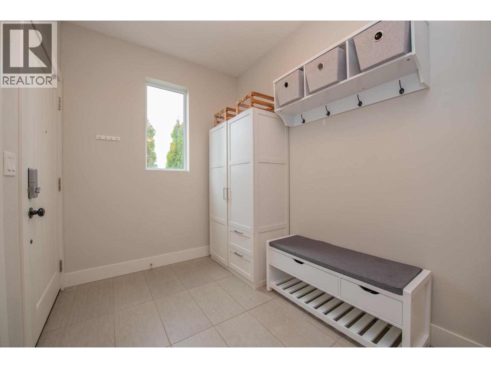 900 Mt. Ida Drive Unit# 23, Vernon, BC - Indoor Photo Showing Other Room