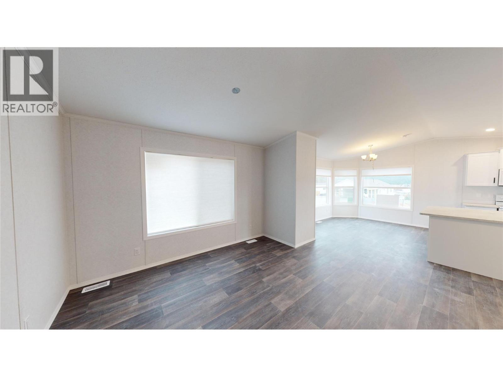 533 Steepleview Avenue Nw, Cranbrook, BC