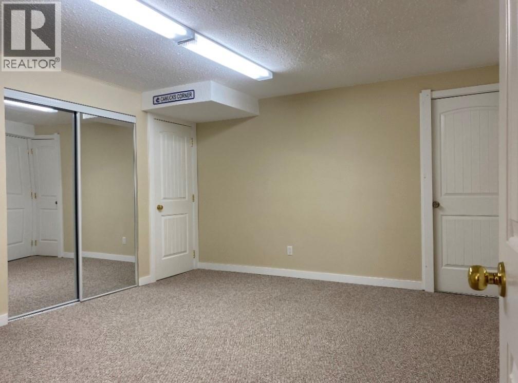 7437 Valley Heights Drive, Grand Forks, BC - Indoor