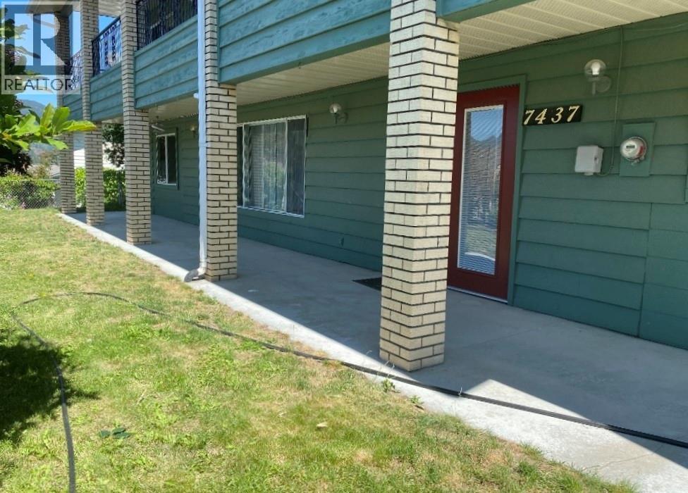 7437 Valley Heights Drive, Grand Forks, BC - Outdoor