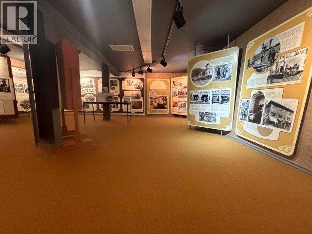 901 3Rd Avenue, Dawson City, YT