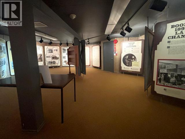 901 3Rd Avenue, Dawson City, YT