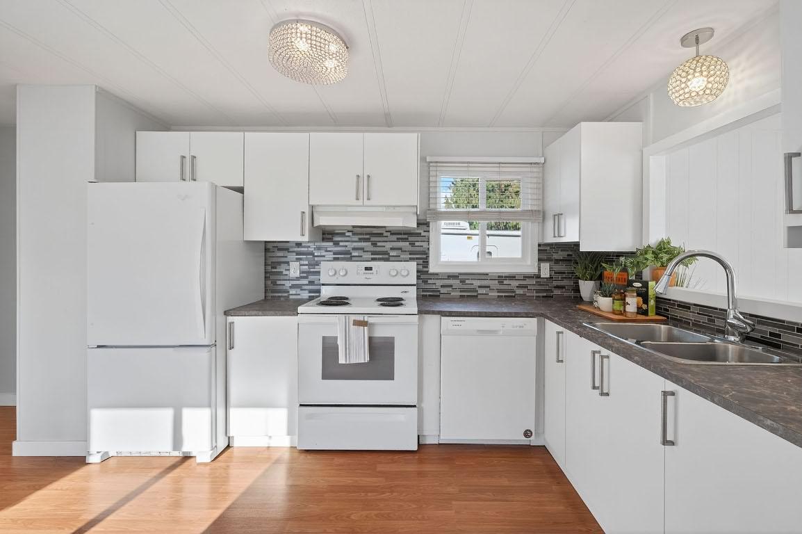 12-121 Ferry Road, Clearwater, BC