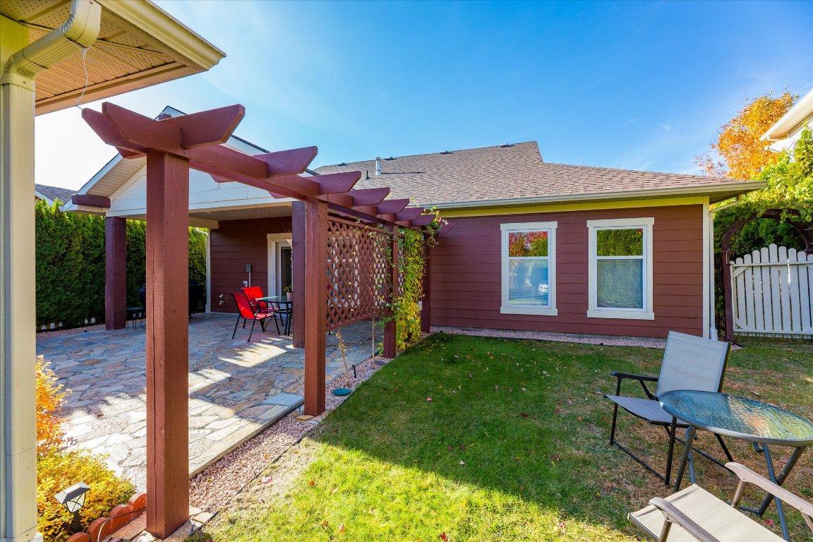5323 Ptarmigan Street, Kelowna, BC - Outdoor