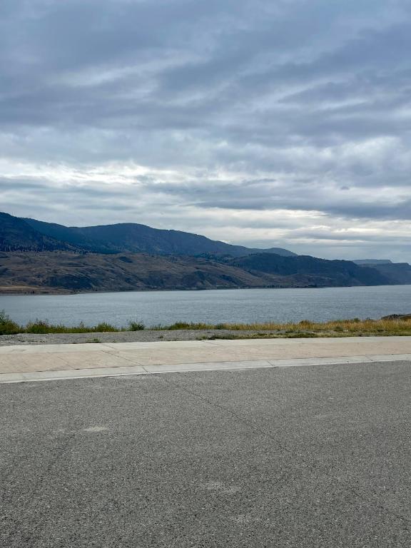 212 Holloway Drive, Kamloops, BC - Outdoor With Body Of Water With View