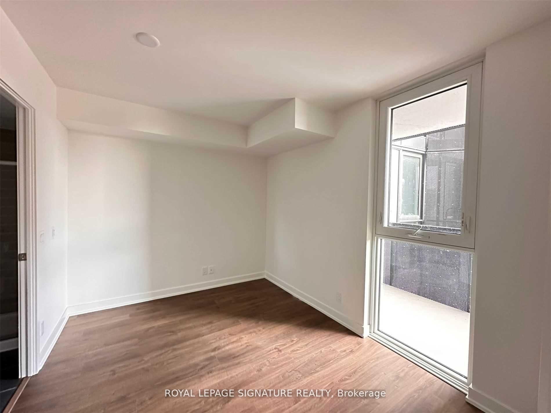 406-30 Tretti Way, Toronto, ON - Indoor Photo Showing Other Room