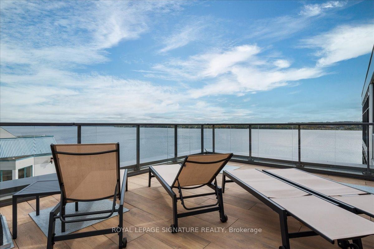 517-185 Dunlop Street E, Barrie, ON - Outdoor With Body Of Water With Balcony With View