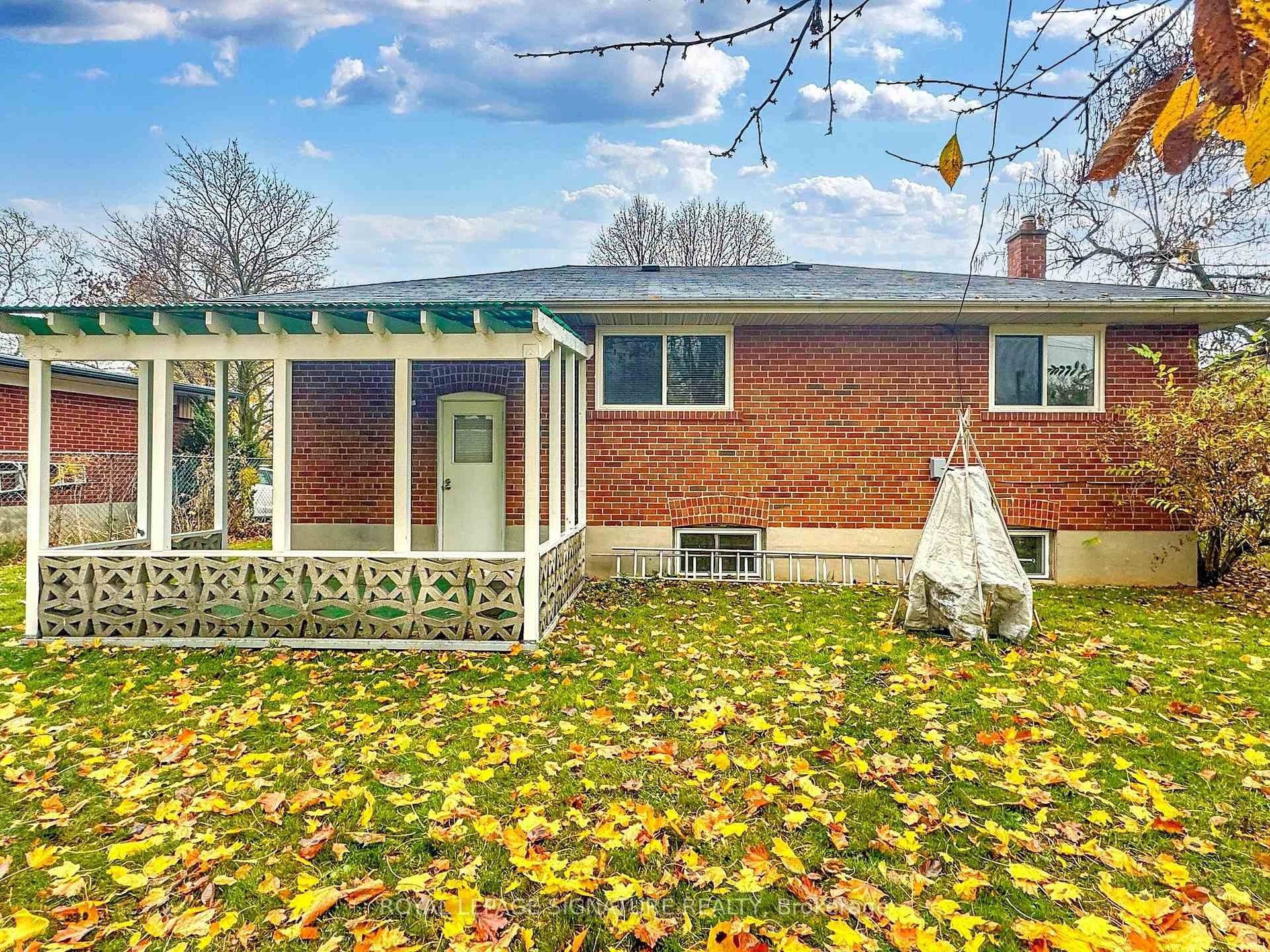 Main-10 Vesper Court, Toronto, ON - Outdoor