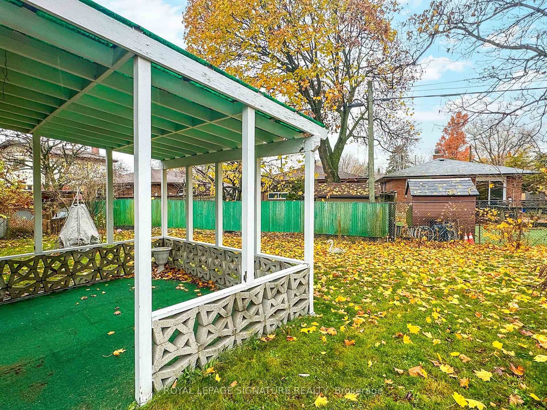 Main-10 Vesper Court, Toronto, ON - Outdoor