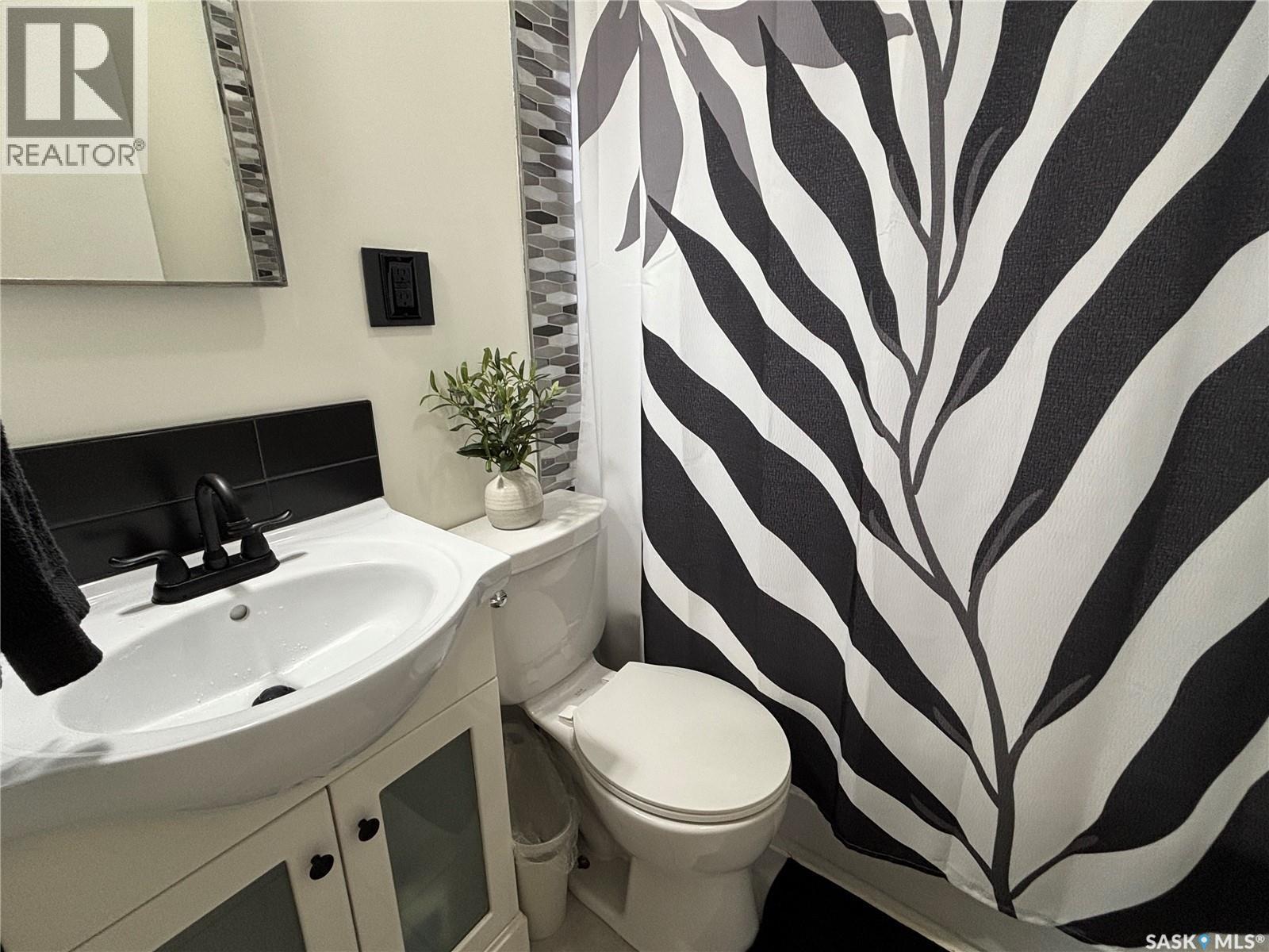 27 Heritage Estates, Kindersley, SK