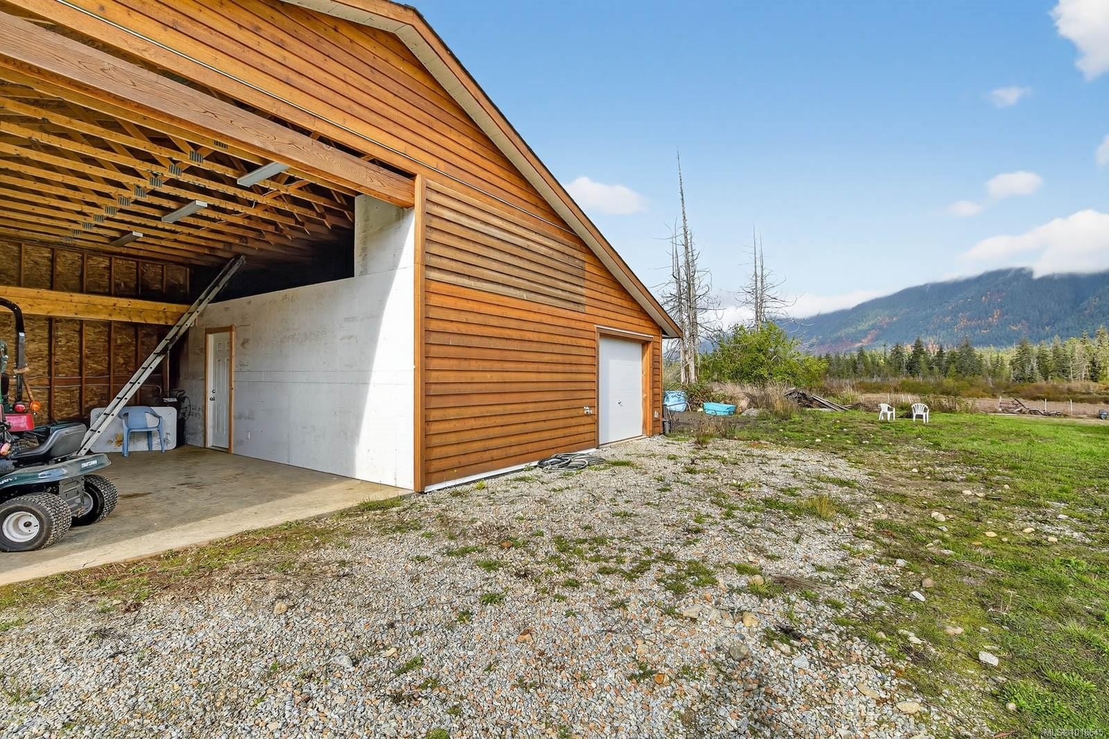 7799A Beaver Creek Rd, Port Alberni, BC