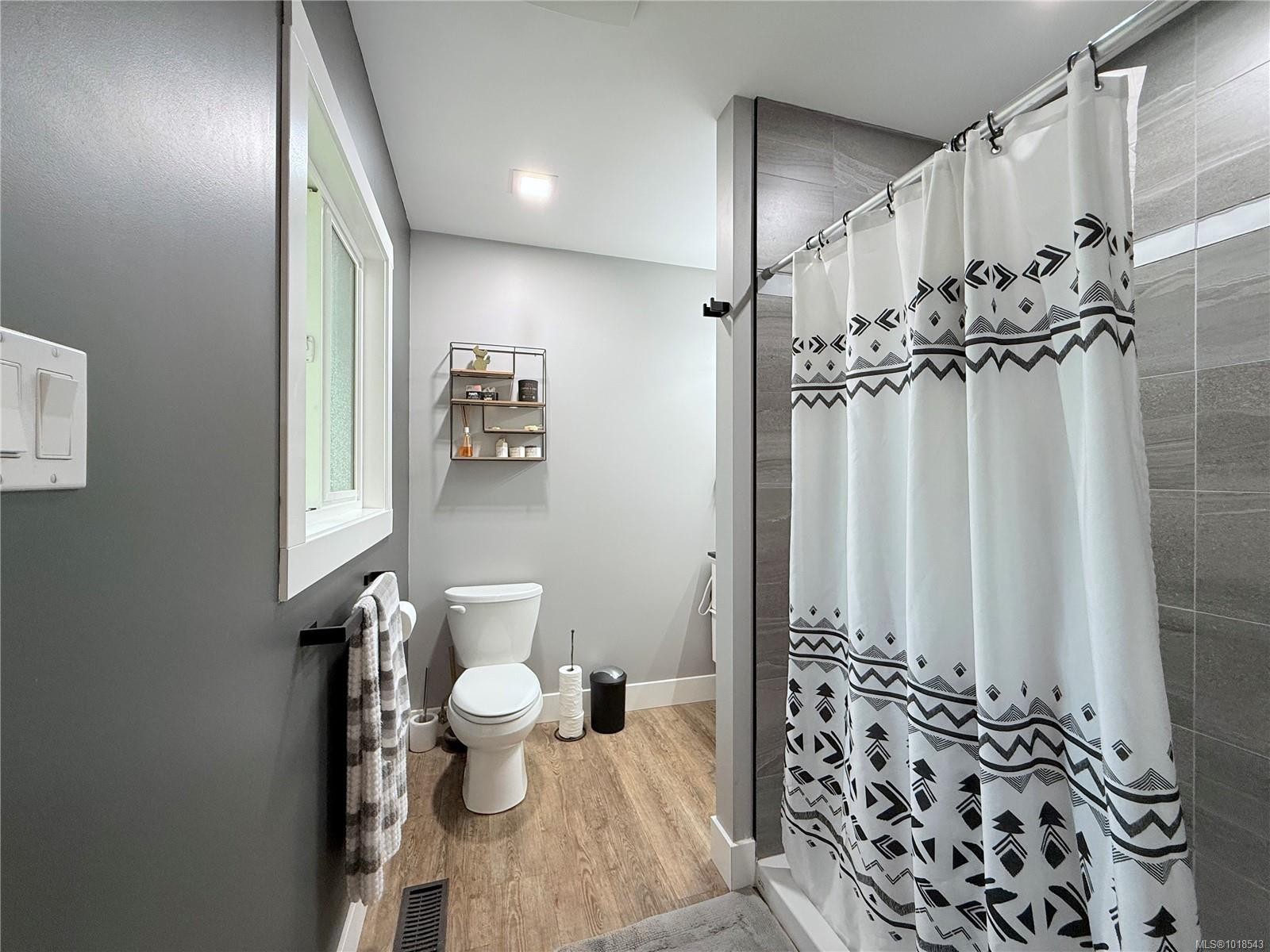 1154 Galerno Rd, Campbell River, BC