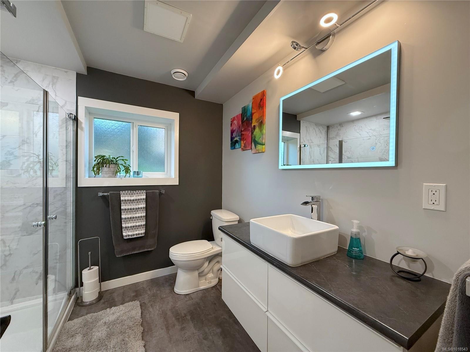 1154 Galerno Rd, Campbell River, BC