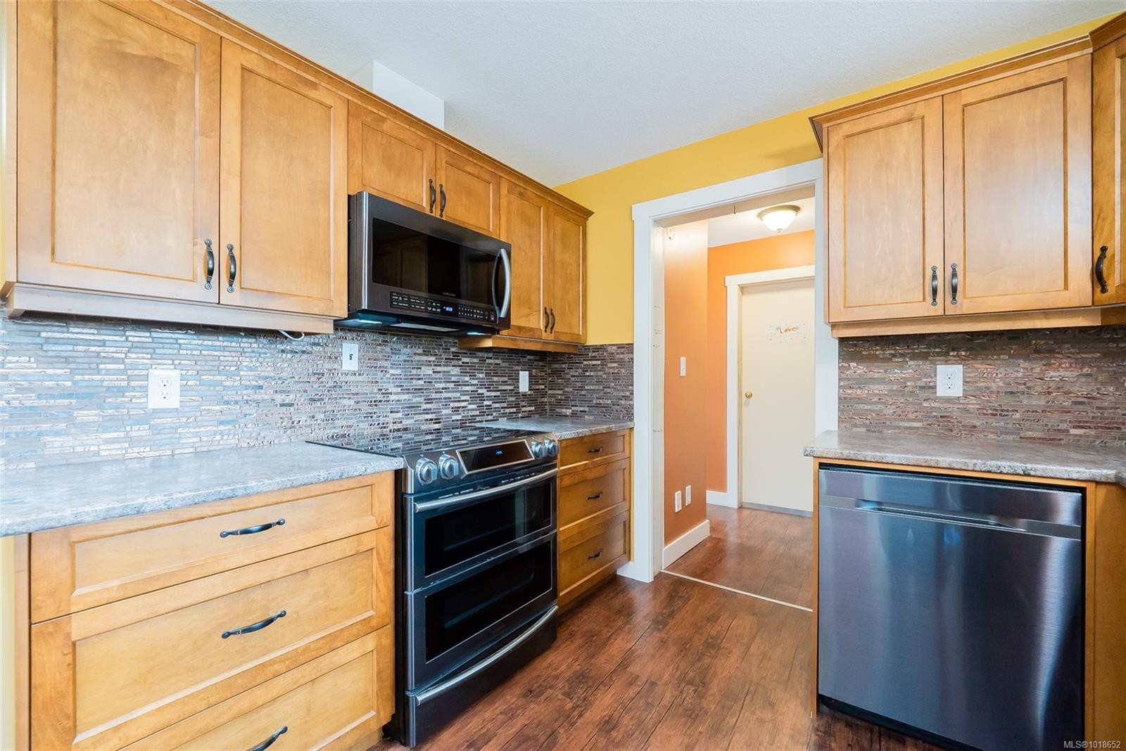 1634 Cedar Rd, Nanaimo, BC