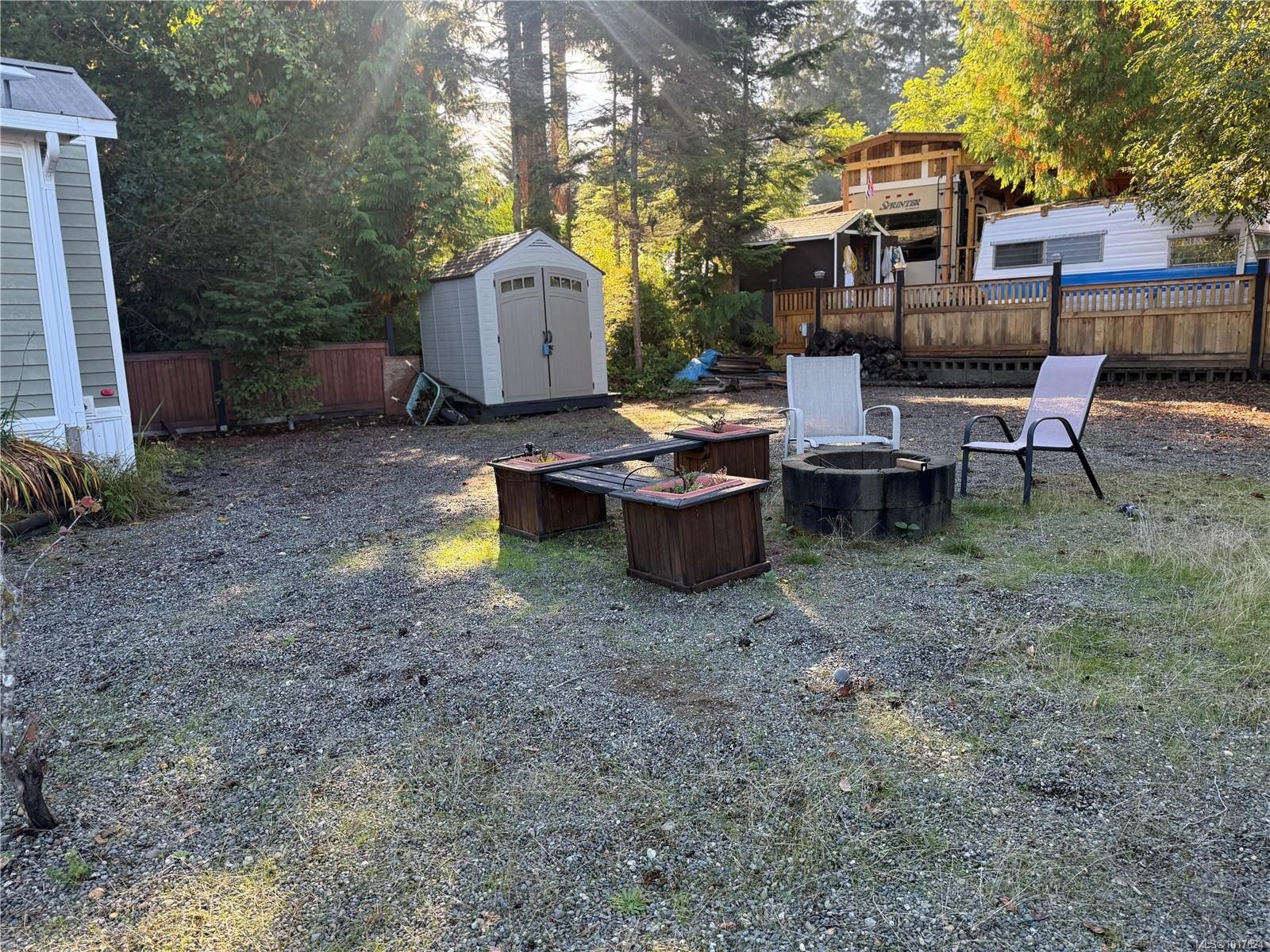 G12/13-2650 Turnbull Rd, Qualicum Beach, BC