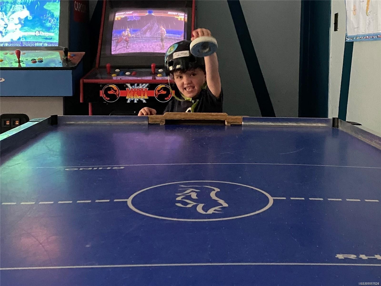 G12/13-2650 Turnbull Rd, Qualicum Beach, BC