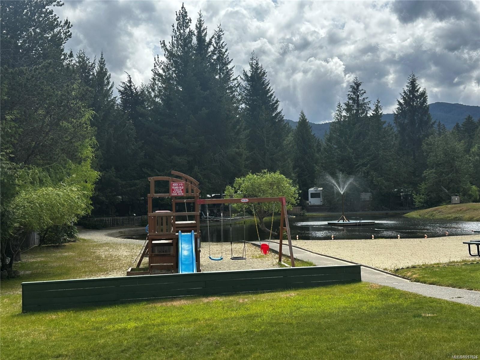 G12/13-2650 Turnbull Rd, Qualicum Beach, BC