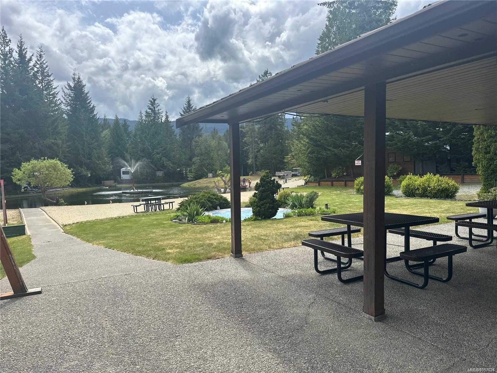 G12/13-2650 Turnbull Rd, Qualicum Beach, BC