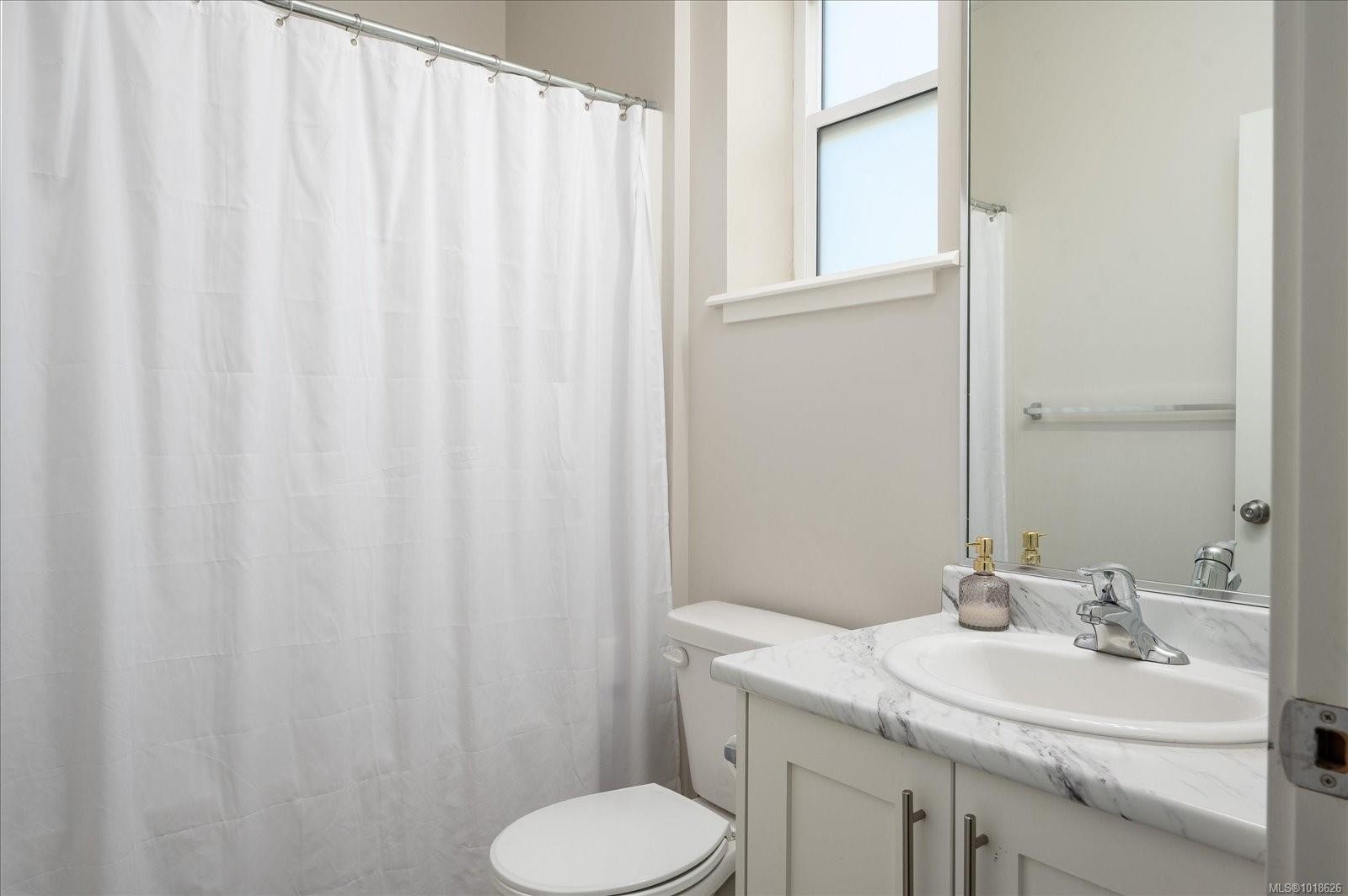 148 Victoria Rd, Nanaimo, BC