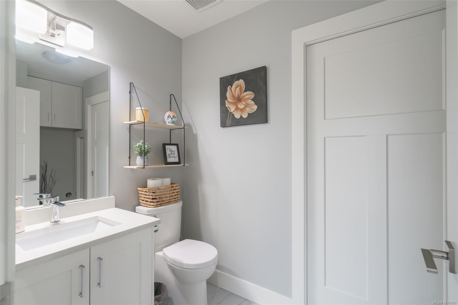 820 Brechin Rd, Nanaimo, BC