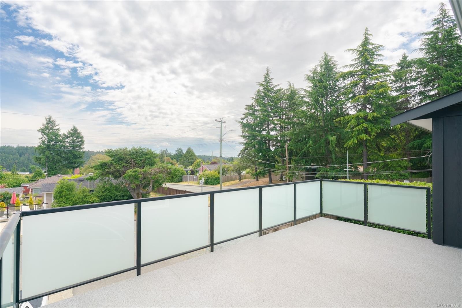 820 Brechin Rd, Nanaimo, BC