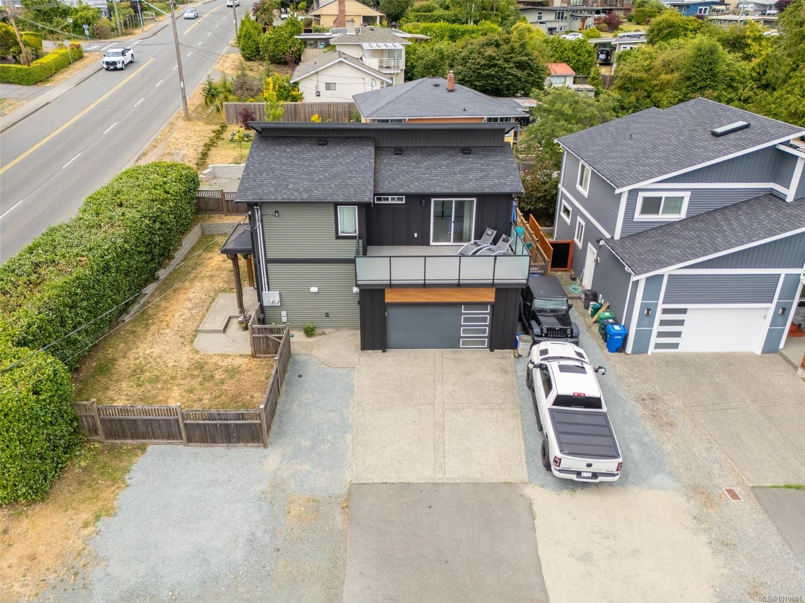 820 Brechin Rd, Nanaimo, BC