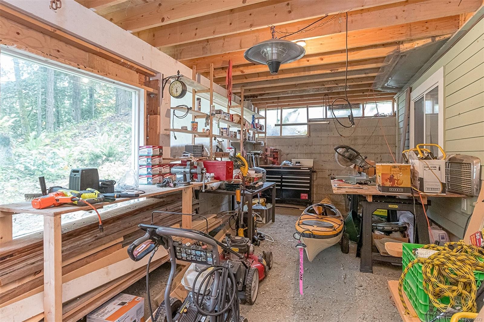 350 Dogwood Dr, Ladysmith, BC