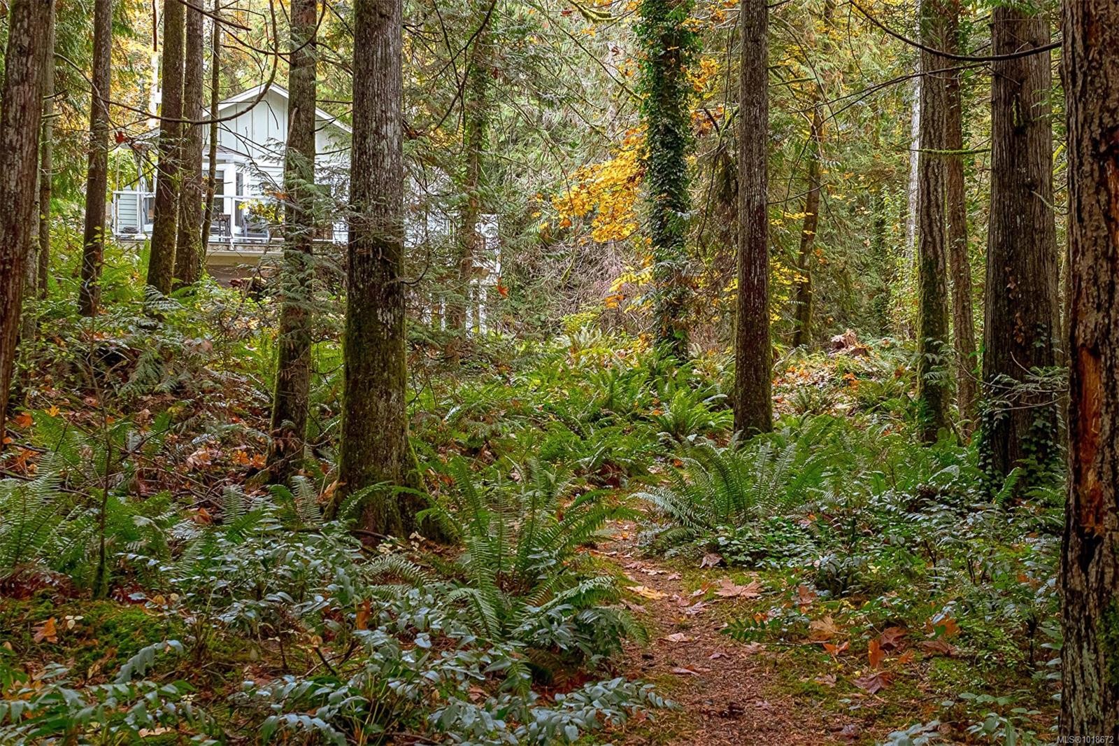 350 Dogwood Dr, Ladysmith, BC