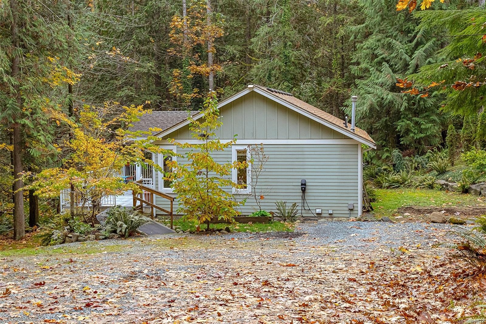 350 Dogwood Dr, Ladysmith, BC