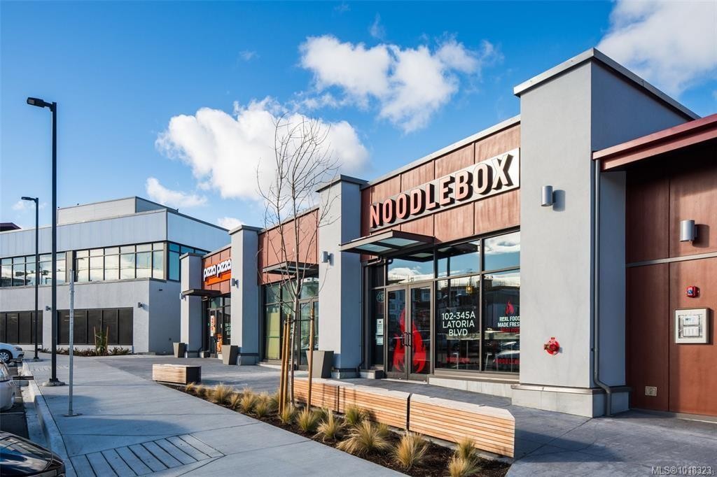 411-3564A Ryder Hesjedal Way, Colwood, BC - Outdoor