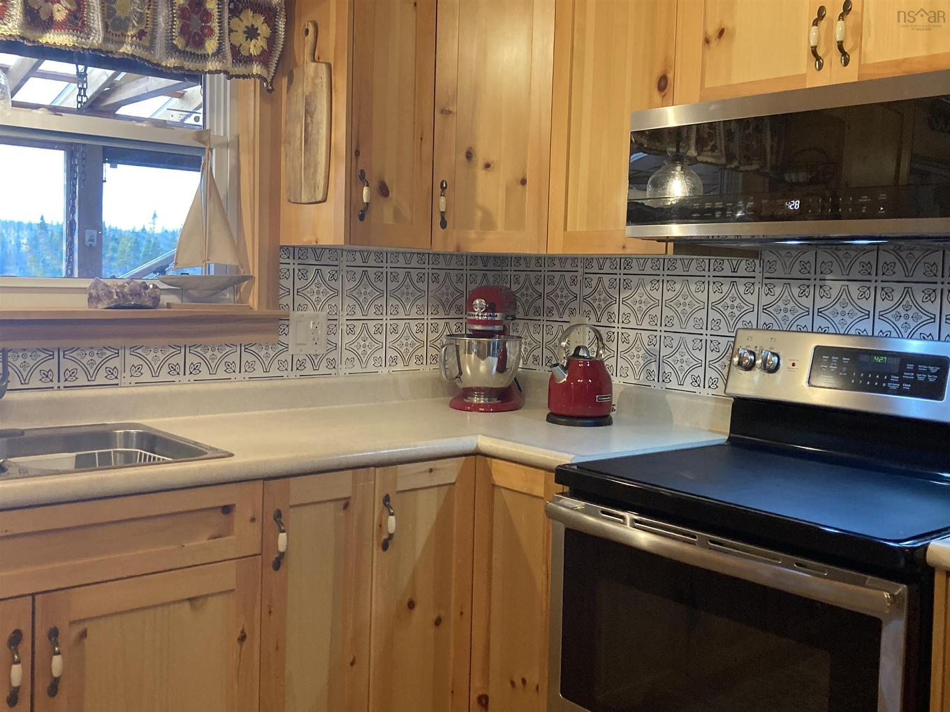 1749 Mcleans Lake Road, Port L'Hebert, NS