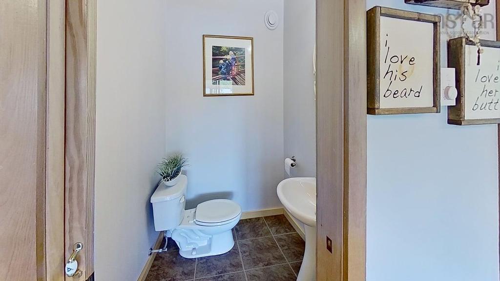 1749 Mcleans Lake Road, Port L'Hebert, NS