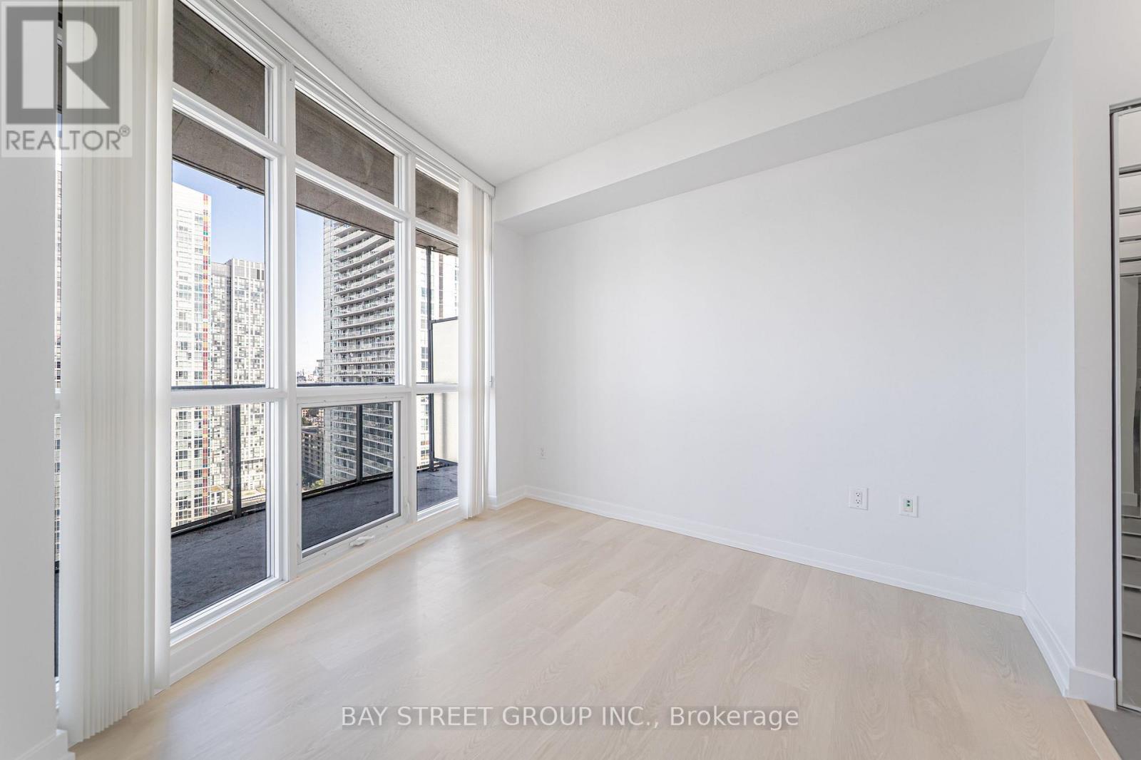 2807 - 38 Dan Leckie Way, Toronto, ON - Indoor Photo Showing Other Room