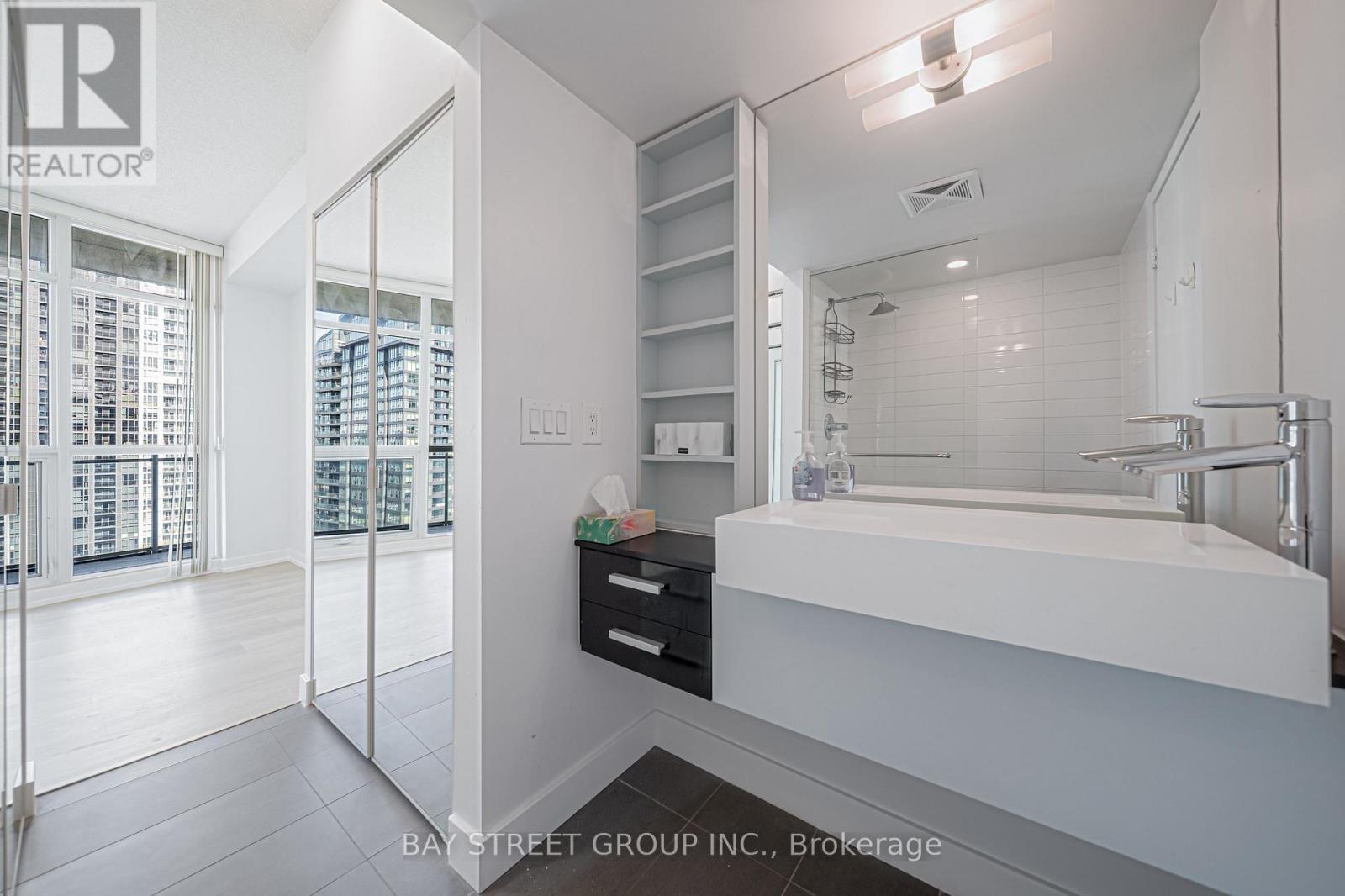 2807 - 38 Dan Leckie Way, Toronto, ON - Indoor