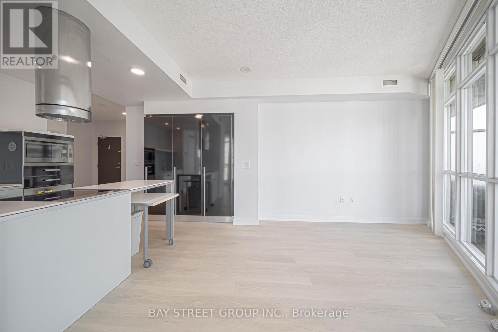 2807 - 38 Dan Leckie Way, Toronto, ON - Indoor