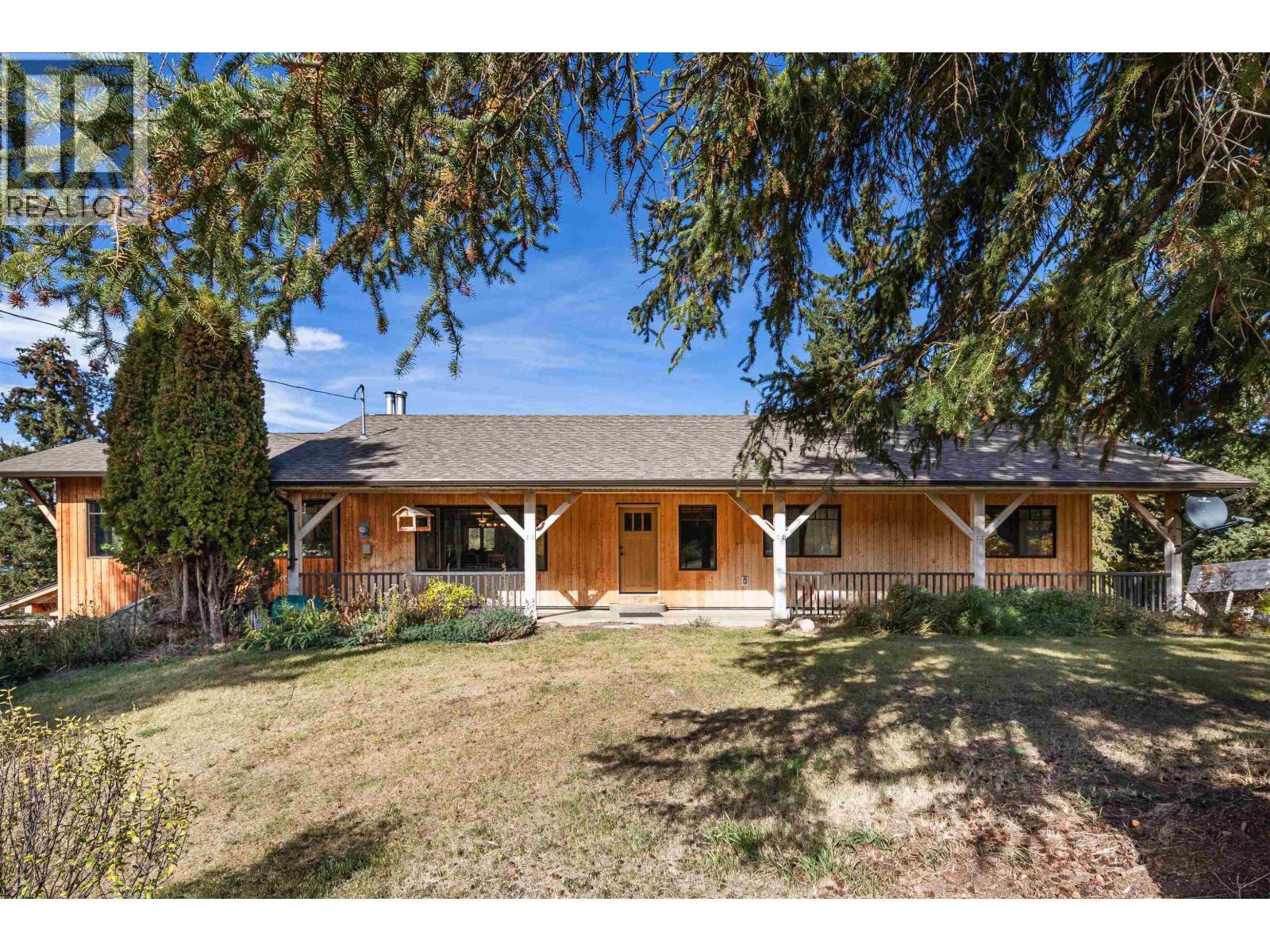 1325 Chimney Valley Road, Williams Lake, BC - Outdoor With Deck Patio Veranda