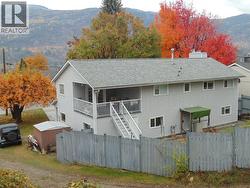 3304 8TH Avenue Castlegar, BC V1N 2Y4